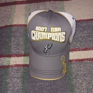 Spurs 2007 championship  cap
